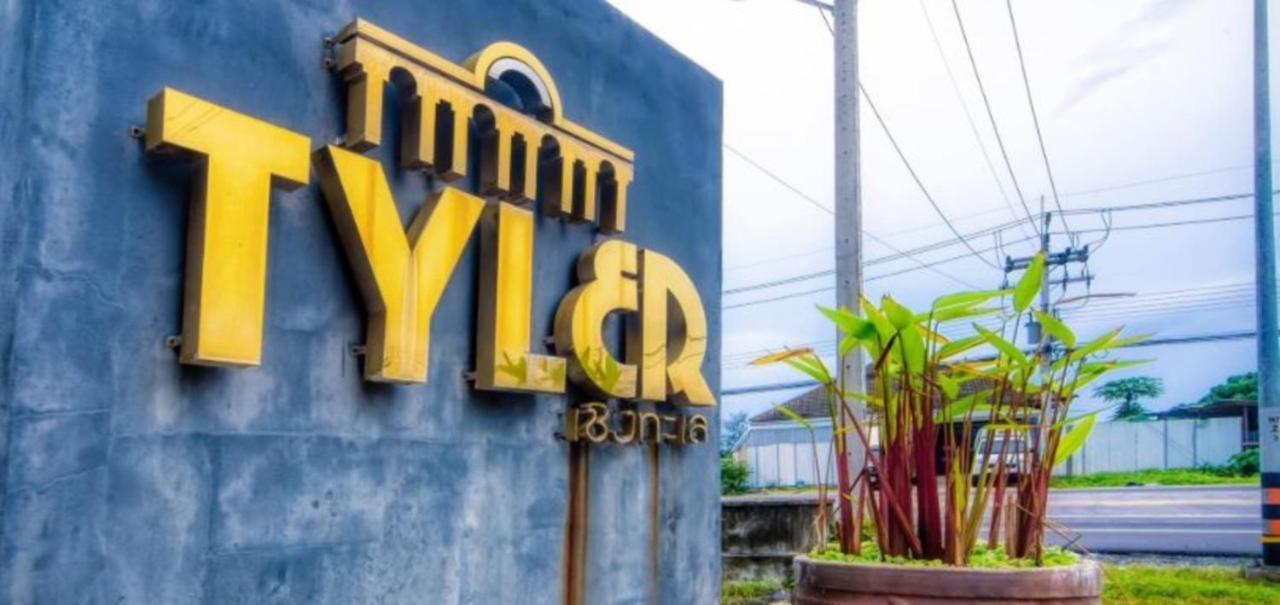 Tyler Cherngtalay Ban Pak Lak Exterior foto